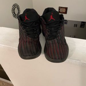 boys Jordan running shoes